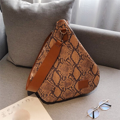 Tailored Female Bag Diagonal Big Bag Fashion Shoulder Bag Shoulder Dumplings Package
Tailored Female Bag Diagonal Big Bag Fashion Shoulder Bag Shoulder Dumplings Package