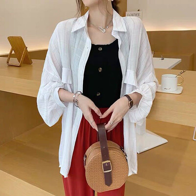 WOMEN Fashion New Striped Thin Shirt Loose Style Casual Sunscreen Shirt White Long Blouse
WOMEN Fashion New Striped Thin Shirt Loose Style Casual Sunscreen Shirt White Long Blouse