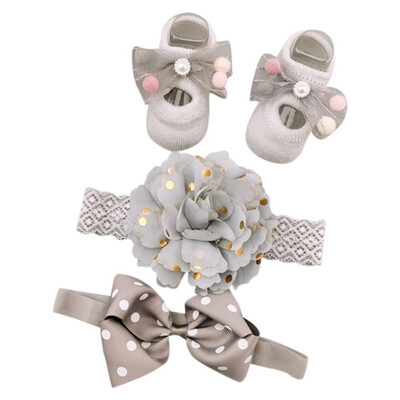 Newborn Baby Girls Headband Bow Flowers Cloth Hair Bands Hair Accessories Socks Gift Boxes Three-piece Suits Newborn Girts
Newborn Baby Girls Headband Bow Flowers Cloth Hair Bands Hair Accessories Socks Gift Boxes Three-piece Suits Newborn Girts