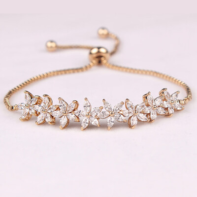 Sparkling Cubic Zirconia Crystal Flower Design Pull-string Zirconium Wedding Bracelets for Girls or Wedding
Sparkling Cubic Zirconia Crystal Flower Design Pull-string Zirconium Wedding Bracelets for Girls or Wedding
