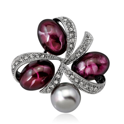 Korean edition simple atmospheric fashion environment-friendly alloy colored stone pearl brooch
Korean edition simple atmospheric fashion environment-friendly alloy colored stone pearl brooch