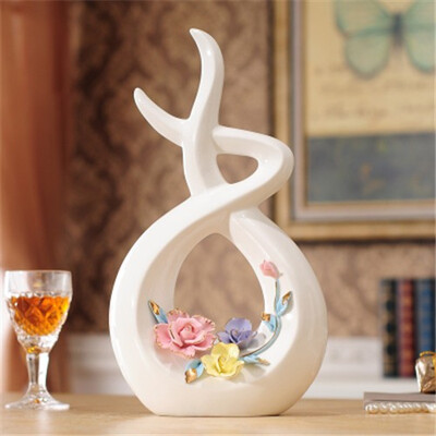 European ceramics pinch art decorative figurine home decor handicrafts porcelain furnishings creative birthday wedding gifts
European ceramics pinch art decorative figurine home decor handicrafts porcelain furnishings creative birthday wedding gifts