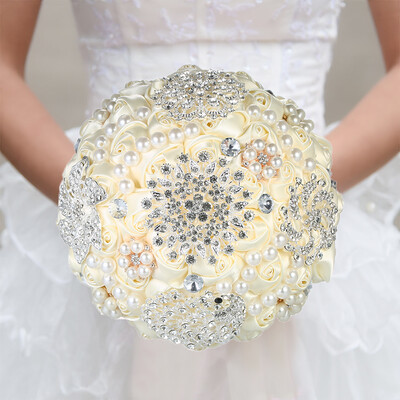 18cm Handmade Wedding Brooch Diamond Bridal Bouquet Satin Rose Flower with Rhinestone Artificial Pearls Beads Decorated for Bride
18cm Handmade Wedding Brooch Diamond Bridal Bouquet Satin Rose Flower with Rhinestone Artificial Pearls Beads Decorated for Bride