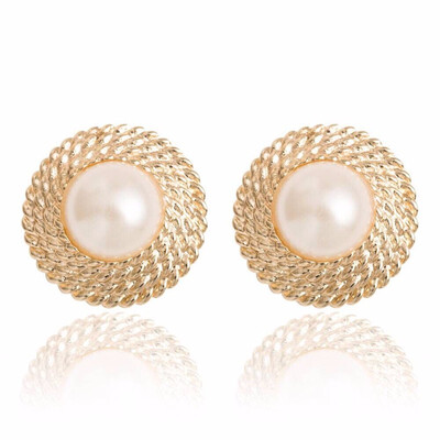 Hot Lovely Wedding golden Big Imitation Pearl Ear Cuff Jewelry Clip On Earring for Women Girls Bridal Cartilage Non Pierced
Hot Lovely Wedding golden Big Imitation Pearl Ear Cuff Jewelry Clip On Earring for Women Girls Bridal Cartilage Non Pierced