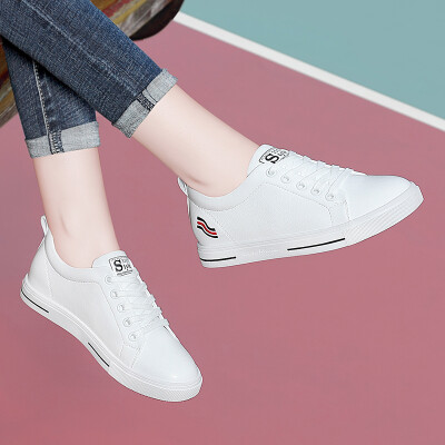 Gucci Tianlun GUCIHEAVEN Ms Korean fashion simple&versatile student with low-cut sports&leisure white shoes 9271 black 36
Gucci Tianlun GUCIHEAVEN Ms Korean fashion simple&versatile student with low-cut sports&leisure white shoes 9271 black 36