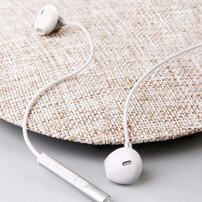 Baseus C06 USB Type-c Earphone Stereo Sound Earbuds With mic for Samsung Xiaomi mi 9 se redmi note 7 pro Huawei p30 pro Meizu note
Baseus C06 USB Type-c Earphone Stereo Sound Earbuds With mic for Samsung Xiaomi mi 9 se redmi note 7 pro Huawei p30 pro Meizu note