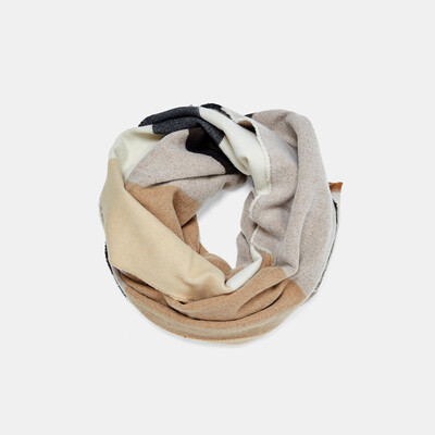 New za autumn&winter models wide plaid scarf ra European&American style womens cashmere color matching hair double-sided shawl to keep warm
New za autumn&winter models wide plaid scarf ra European&American style womens cashmere color matching hair double-sided shawl to keep warm