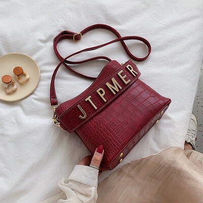 Advanced sense of foreign style womens bag 2019 new retro portable messenger bag fashion crocodile pattern bucket bag tide
Advanced sense of foreign style womens bag 2019 new retro portable messenger bag fashion crocodile pattern bucket bag tide