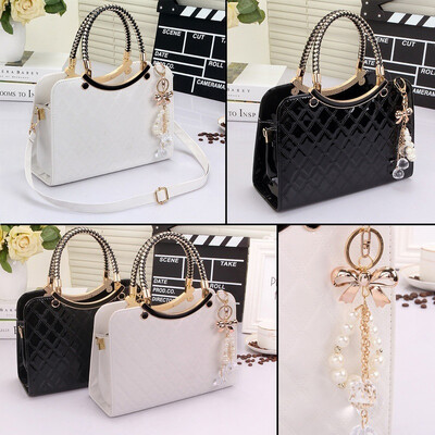 Women Handbags Fashion Ladies Crossbody Bag Large Capacity Pendant Waterproof Lattice Bag Satchel Bag
Women Handbags Fashion Ladies Crossbody Bag Large Capacity Pendant Waterproof Lattice Bag Satchel Bag