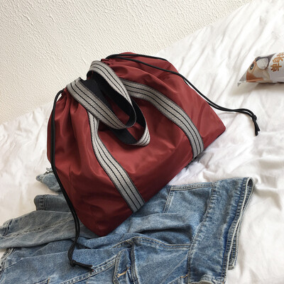 Ins Super Fire Bag Female 2019 New Korean Handbag Shoulder Bag Short Travel Bag Multi-purpose Shoulder Bag
Ins Super Fire Bag Female 2019 New Korean Handbag Shoulder Bag Short Travel Bag Multi-purpose Shoulder Bag