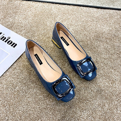 Retro granny shoes thick heel square head shoes women low heel bean shoes 2019 spring&summer Korean square buckle shallow pour
Retro granny shoes thick heel square head shoes women low heel bean shoes 2019 spring&summer Korean square buckle shallow pour