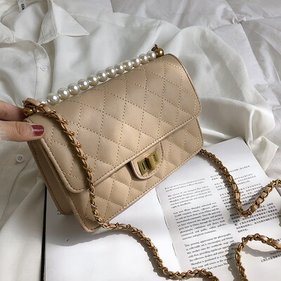 Qiao Bani 2019 new Korean chic fashion pearl embroidery line small square bag wild single shoulder diagonal trend handbags
Qiao Bani 2019 new Korean chic fashion pearl embroidery line small square bag wild single shoulder diagonal trend handbags