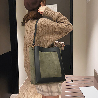 Qiao Bani 2018 new European&American style fashion street beat matte hit color double shoulder bag diagonal cross trend handbags
Qiao Bani 2018 new European&American style fashion street beat matte hit color double shoulder bag diagonal cross trend handbags