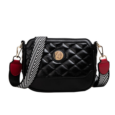 Summer new wave Korean version of the wild fashion single shoulder slung rhombic chain bag
Summer new wave Korean version of the wild fashion single shoulder slung rhombic chain bag