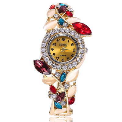 CCQ Watches Hot Sale Fashion Casual Women Bracelet Watch Alloy Flowers Diamond Wrist Watches Dress Quartz Watch 533
CCQ Watches Hot Sale Fashion Casual Women Bracelet Watch Alloy Flowers Diamond Wrist Watches Dress Quartz Watch 533