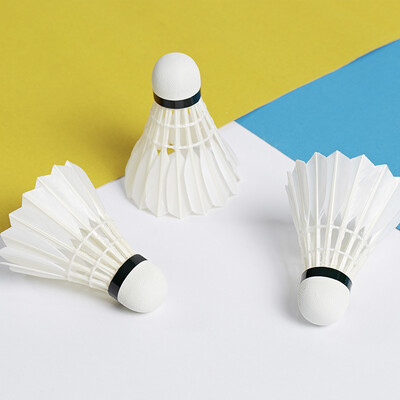 Beijing Tokyo badminton competition resistance to duck feather ball composite cork duck full round badminton 12 pack 77 speed
Beijing Tokyo badminton competition resistance to duck feather ball composite cork duck full round badminton 12 pack 77 speed