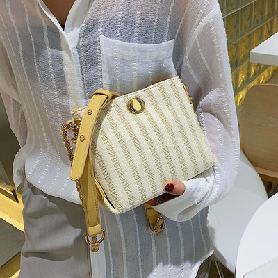 2019 popular network red pouch handbags new wave wild ocean bucket bag summer small fresh ins messenger bag
2019 popular network red pouch handbags new wave wild ocean bucket bag summer small fresh ins messenger bag