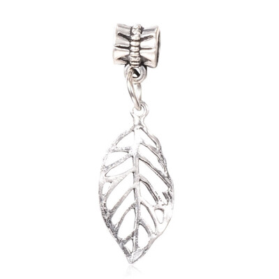 Tibetan Style Alloy European Dangle Beads Large Hole Pendants Leaf Antique Silver 40mm Hole 5mm
Tibetan Style Alloy European Dangle Beads Large Hole Pendants Leaf Antique Silver 40mm Hole 5mm