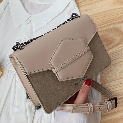 Autumn&winter womens new 2019 simple fashion single shoulder small square bag retro texture chain oblique satchel bag
Autumn&winter womens new 2019 simple fashion single shoulder small square bag retro texture chain oblique satchel bag