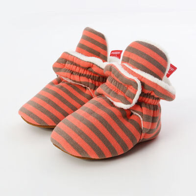 Newborn Baby Shoes Winter Boots Child Star First Walkers Slipper Cotton Comfort Soft Anti-slip Warm Crib Infant
Newborn Baby Shoes Winter Boots Child Star First Walkers Slipper Cotton Comfort Soft Anti-slip Warm Crib Infant