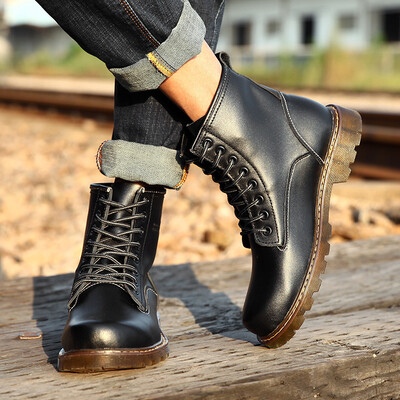 New Martin boots mens leather retro casual shoes mens England mens short boots wild work boots
New Martin boots mens leather retro casual shoes mens England mens short boots wild work boots
