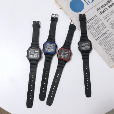 Exclusive Memory Xue Tong Watch Female Student Korean Edition Simple Original Licorne Sports Electronic Couple Watch
Exclusive Memory Xue Tong Watch Female Student Korean Edition Simple Original Licorne Sports Electronic Couple Watch