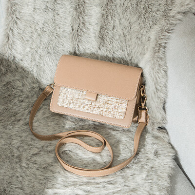 Frosted small womens bag tide small square bag fashion Korean version of single shoulder chain Joker Messenger bag ins 
Frosted small womens bag tide small square bag fashion Korean version of single shoulder chain Joker Messenger bag ins