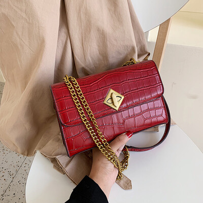 Autumn&winter senior retro small bag women 2019 new tide Korean style chain Messenger bag temperament small square bag
Autumn&winter senior retro small bag women 2019 new tide Korean style chain Messenger bag temperament small square bag