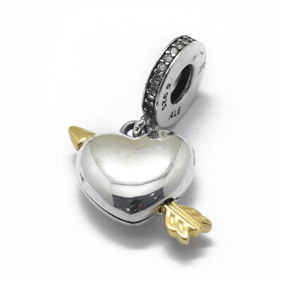 925 Sterling Silver European Beads Large Hole Beads Heart with Arrow Antique Silver & Golden 24mm Pendant 13x155x55mm
925 Sterling Silver European Beads Large Hole Beads Heart with Arrow Antique Silver & Golden 24mm Pendant 13x155x55mm