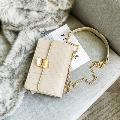 Female 2019 small square bag Korean tide chain bag Joker shoulder Messenger bag summer girls small bag
Female 2019 small square bag Korean tide chain bag Joker shoulder Messenger bag summer girls small bag