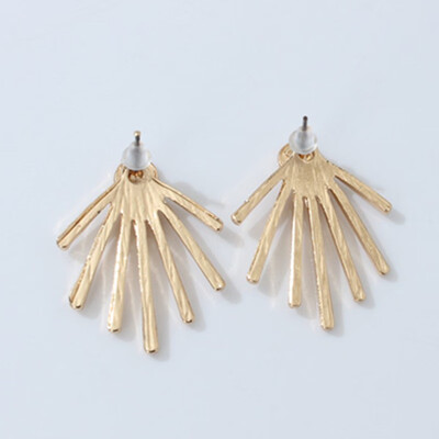 Hot New Fashion jewelry Gold-color antique earrings best gift for women girl Round Stud earring Bijoux wholesale e0221
Hot New Fashion jewelry Gold-color antique earrings best gift for women girl Round Stud earring Bijoux wholesale e0221