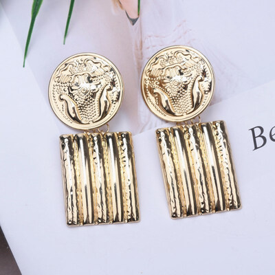 2019 Hot Sale Women Heart Drop Earrings Girl Gift Flower Leaf Pendant Statement Earring Fashion Party Jewelry bijoux Orecchini
2019 Hot Sale Women Heart Drop Earrings Girl Gift Flower Leaf Pendant Statement Earring Fashion Party Jewelry bijoux Orecchini