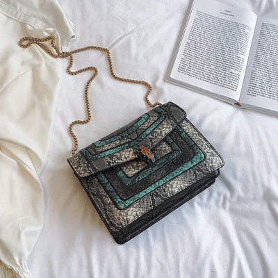 Qiao Bani 2019 new European&American style fashion BV hit color hot snake head flip bag shoulder diagonal trend handbags
Qiao Bani 2019 new European&American style fashion BV hit color hot snake head flip bag shoulder diagonal trend handbags
