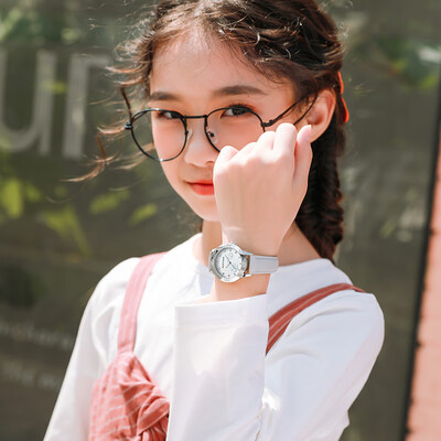 Childrens watch girl waterproof junior high school students primary school luminous cute girls girls female models Korean ve
Childrens watch girl waterproof junior high school students primary school luminous cute girls girls female models Korean ve