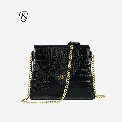 ESHUNFA 2019 new fashion female shoulder diagonal cross bag metal buckle mini chain small square bag ESCX192 4334
ESHUNFA 2019 new fashion female shoulder diagonal cross bag metal buckle mini chain small square bag ESCX192 4334