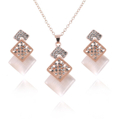 Fashion Square Geometric Jewelry Sets Pendant Necklace Earrings Crystal Rhinestone Jewelry Set For Women
Fashion Square Geometric Jewelry Sets Pendant Necklace Earrings Crystal Rhinestone Jewelry Set For Women