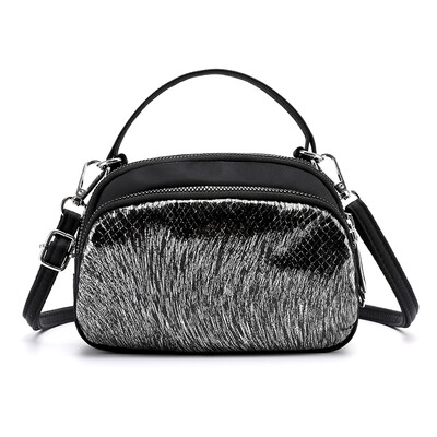 Portable one-shoulder bag lady Mini outdoor inclined bag waterproof nylon bag fashion handbag
Portable one-shoulder bag lady Mini outdoor inclined bag waterproof nylon bag fashion handbag