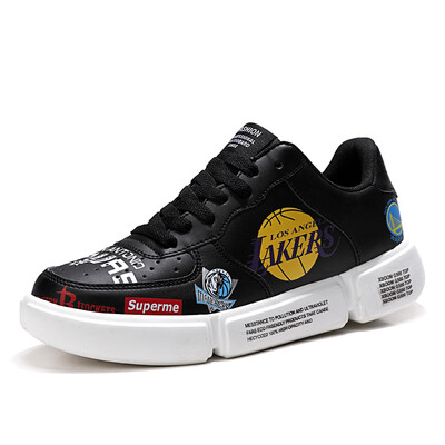 Casual soft bottom white shoes mens low cut breathable graffiti air force one board shoes couple student shoes sports tide mens shoes
Casual soft bottom white shoes mens low cut breathable graffiti air force one board shoes couple student shoes sports tide mens shoes