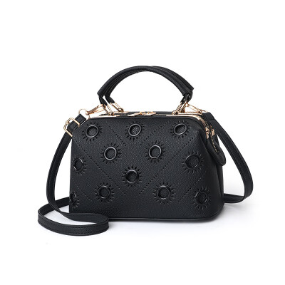 Female bag 2019 new bag female Korean version of the stereo PU leather fashion handbags Messenger shoulder bag
Female bag 2019 new bag female Korean version of the stereo PU leather fashion handbags Messenger shoulder bag