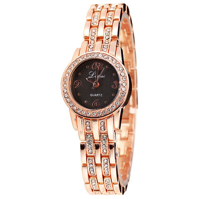 Fashion Watches Women Digital Rhinestone Dial Ladies Quartz Wristwatch Rose Gold Alloy Strap Casual Clock Montre Femme
Fashion Watches Women Digital Rhinestone Dial Ladies Quartz Wristwatch Rose Gold Alloy Strap Casual Clock Montre Femme
