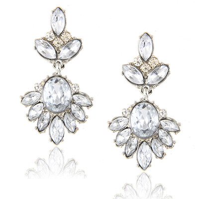 New design wholesale vintage crystal earrings fashion statement stud earrings for women fashion earrings jewelry e0241hun
New design wholesale vintage crystal earrings fashion statement stud earrings for women fashion earrings jewelry e0241hun
