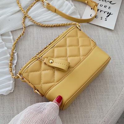 The new woman 2019 new Korean version of the foreign gas chain one-shoulder bag fashion 100 oblique carry rhombus bag
The new woman 2019 new Korean version of the foreign gas chain one-shoulder bag fashion 100 oblique carry rhombus bag