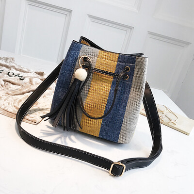 Ins Super Fire Bag Women 2019 New Tide Velvet Bag Summer Contrast Single Shoulder Bucket Bag Handheld Womens Bag
Ins Super Fire Bag Women 2019 New Tide Velvet Bag Summer Contrast Single Shoulder Bucket Bag Handheld Womens Bag
