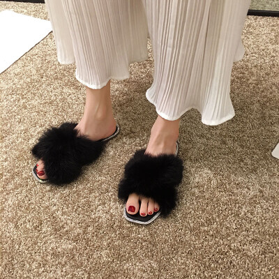 Internet celebrity sandals&slippers women wear autumn Korean version of casual hairy shoes with open toes&flat soles
Internet celebrity sandals&slippers women wear autumn Korean version of casual hairy shoes with open toes&flat soles