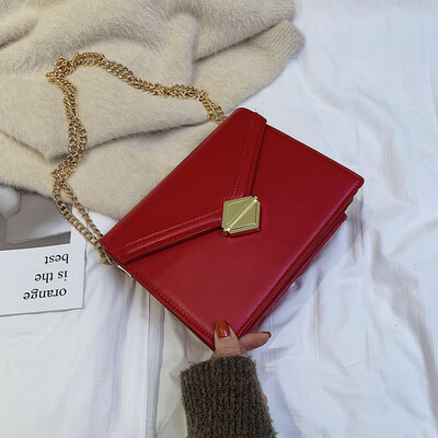 Texture net red black bag female 2019 new Korean version of the wild fashion chain shoulder chic slung small square bag
Texture net red black bag female 2019 new Korean version of the wild fashion chain shoulder chic slung small square bag