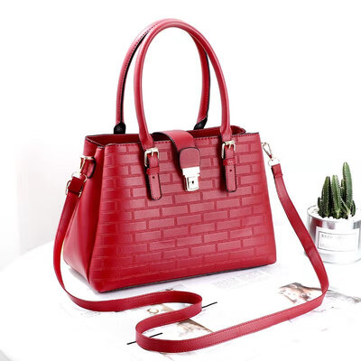 2019 summer new European&American big bag shoulder bag simple handbag diagonal bag fashion handbag
2019 summer new European&American big bag shoulder bag simple handbag diagonal bag fashion handbag