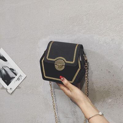 Net red pouch handbag 2019 new fashion chain bag summer small fresh wild insyang slanting small bag
Net red pouch handbag 2019 new fashion chain bag summer small fresh wild insyang slanting small bag