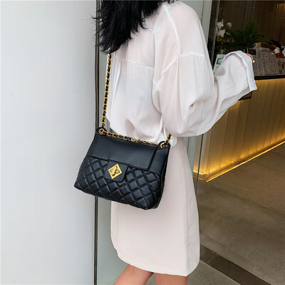 Qiao Bani 2019 new European&American style fashion simple street shoot size rhombic chain bag shoulder diagonal cross tide handbag
Qiao Bani 2019 new European&American style fashion simple street shoot size rhombic chain bag shoulder diagonal cross tide handbag