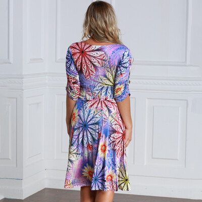 Women Plus Size Dress Colorful Floral Print V Neck Half Sleeve Midi Slim Elegant One-Piece Purple
Women Plus Size Dress Colorful Floral Print V Neck Half Sleeve Midi Slim Elegant One-Piece Purple