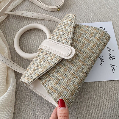 Women 2019 new Korean version of Joker fashion small square bag ring tide spring shoulder bag slung handbag
Women 2019 new Korean version of Joker fashion small square bag ring tide spring shoulder bag slung handbag